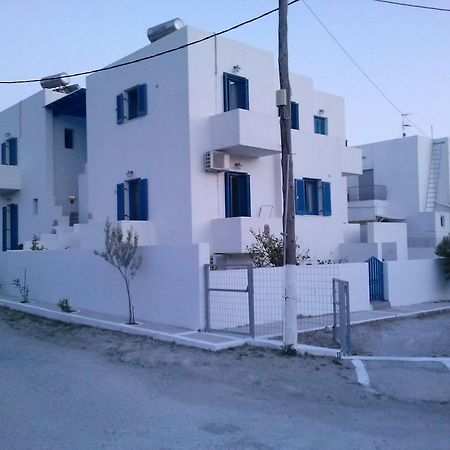 Eleni Apartments Adamantas  Exterior foto