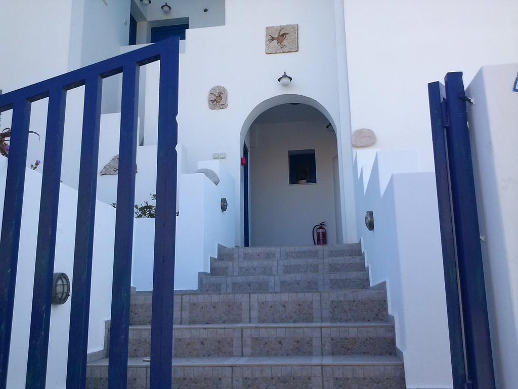Eleni Apartments Adamantas  Exterior foto